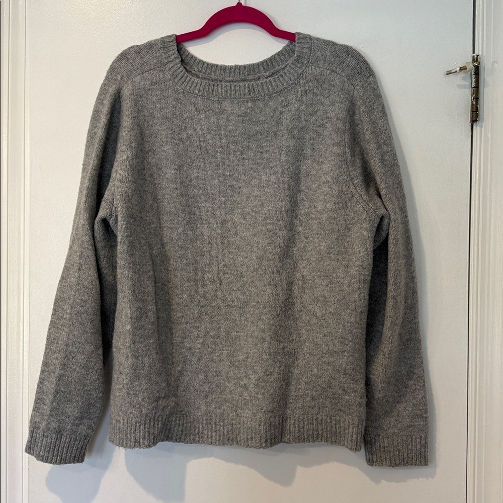 Heather Gray French bulldog / frenchie 
Knit intarsia Sweater xl - Picture 3 of 8